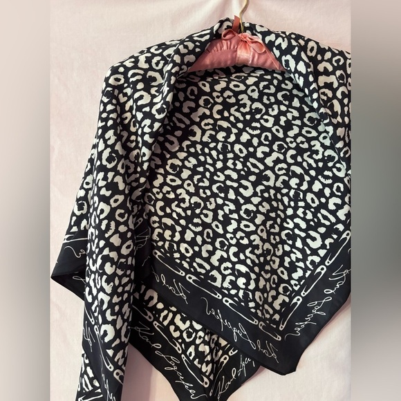 Karl Lagerfeld Black and White Leopard Print Scarf - Picture 7 of 8